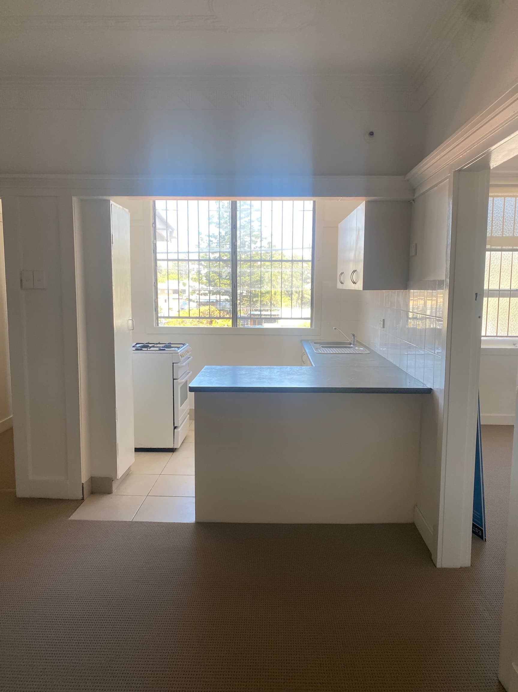 2 BED PLUS SUN ROOM - WALK TO SOUTH BANK